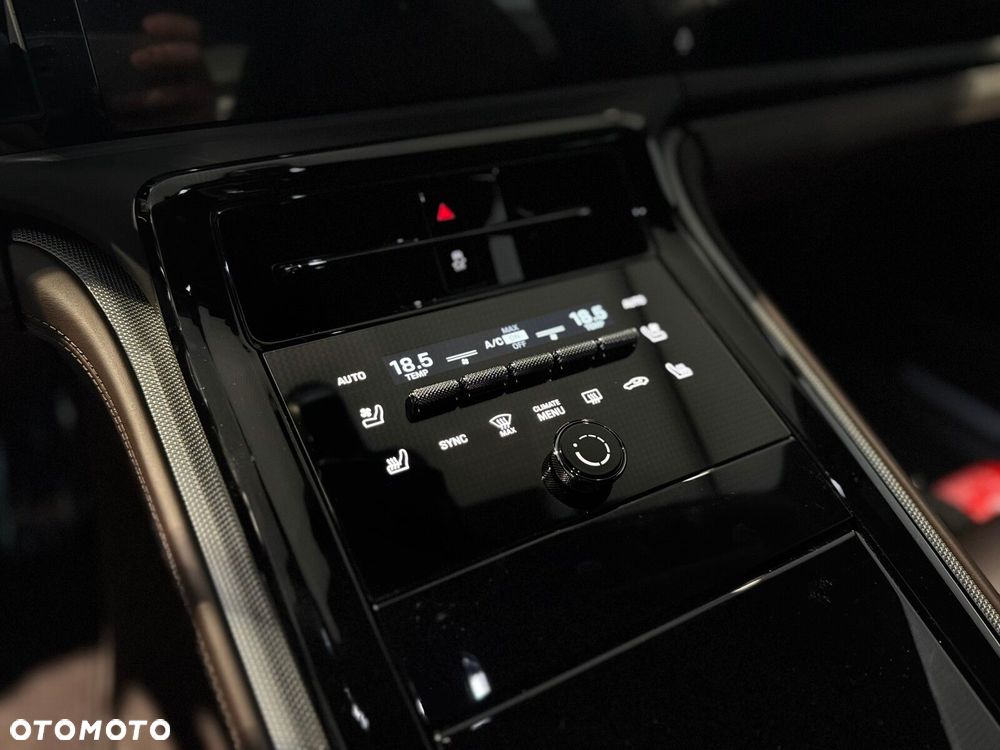 Porsche Panamera - 15