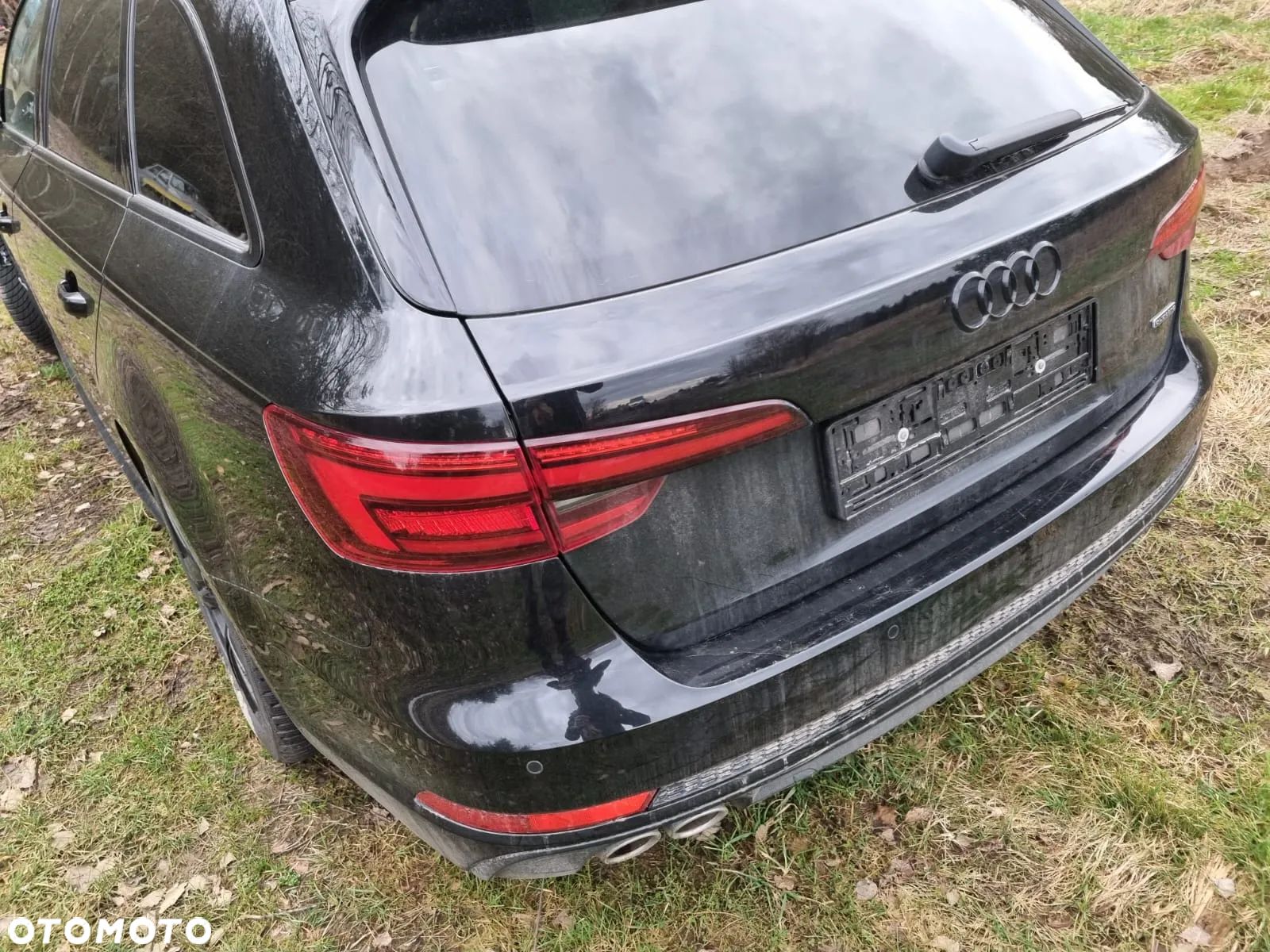 LAMPY TYLNE LAMPA TYŁ KOMPLET FULL LED MATRIX AUDI A4 B9 KOMBI - 1