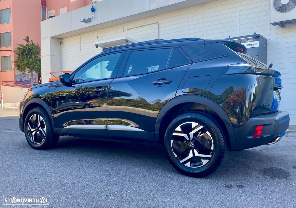 Peugeot 2008 PureTech 130 EAT8 GT - 16
