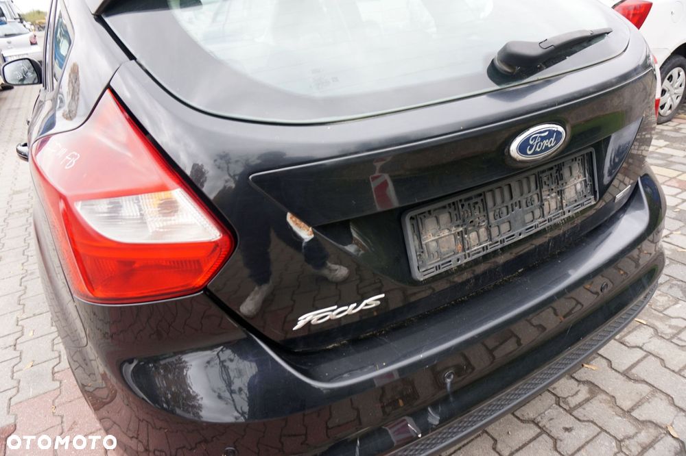 KLAPA BAGAŻNIKA TYLNA FOCUS III MK3 5D HB FB  CZARNY PANTHER FORD 2010-2014 - 4