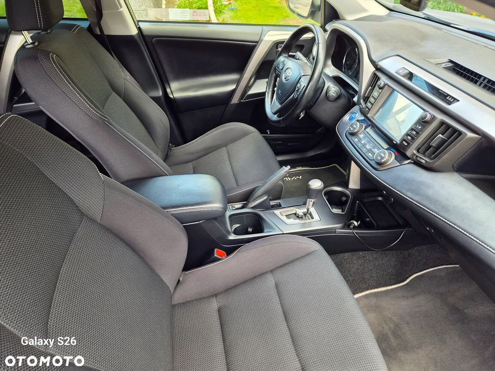Toyota RAV4 Hybrid Premium 4x2 - 3