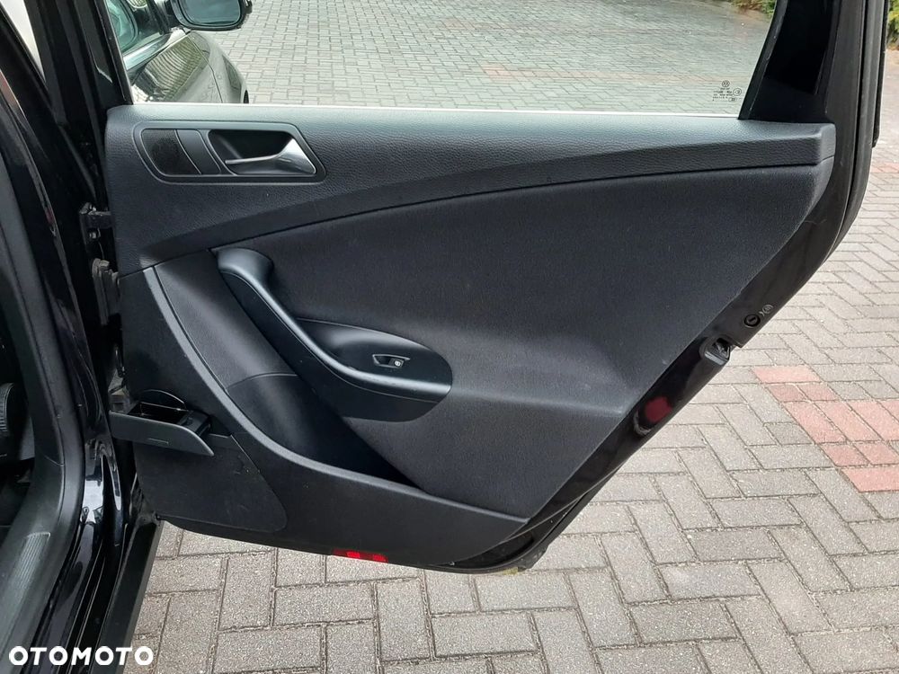 Volkswagen Passat Variant - 20