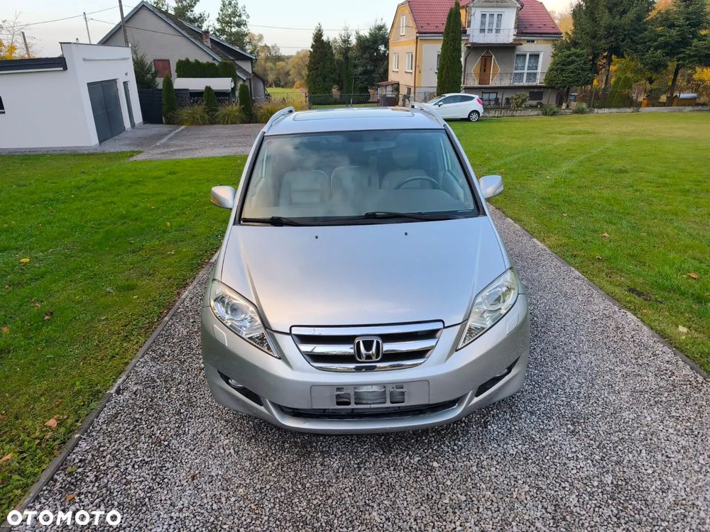 Honda FR-V - 10