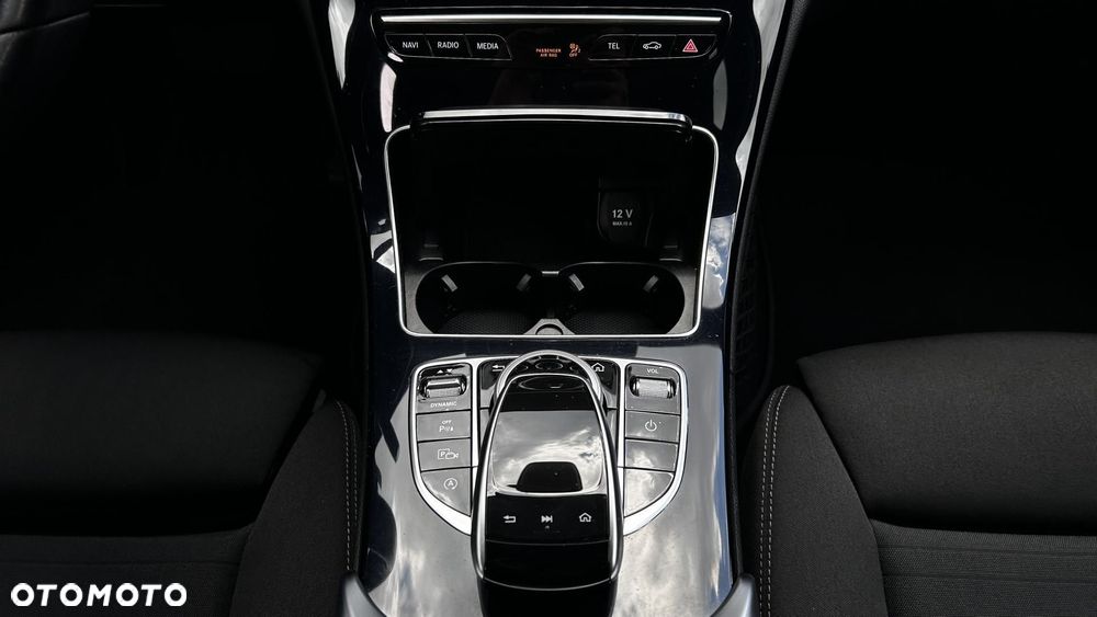 Mercedes-Benz Klasa C 180 9G-TRONIC - 19