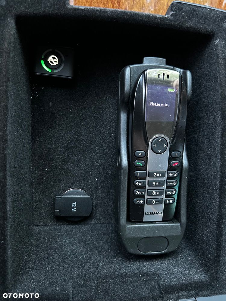 Volkswagen Phaeton 4.2 V8 4MOTION Automatik (5 Sitzer) Edition 6 - 25