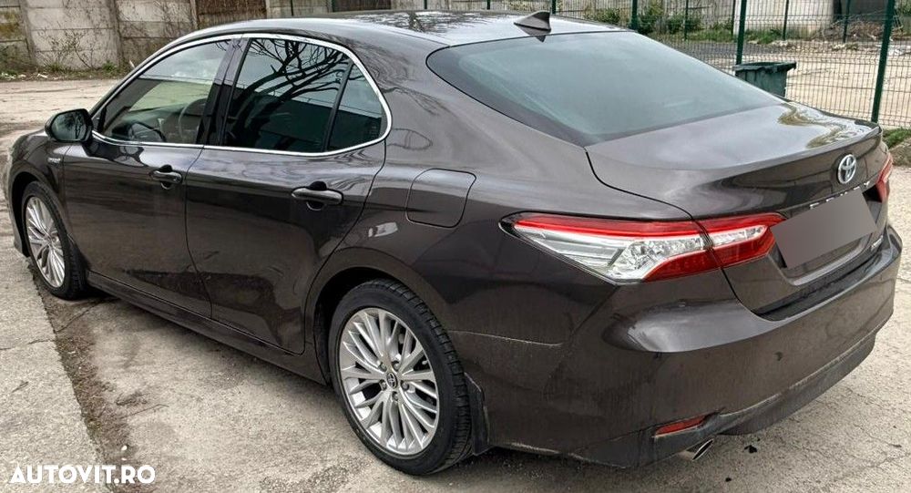 Toyota Camry 2.5 Dynamic - 5