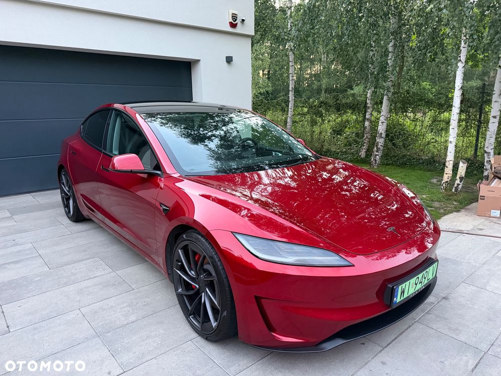 Tesla Model 3 - 7