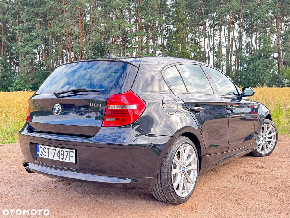 BMW Seria 1 116i - 12