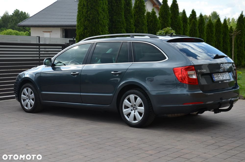 Skoda Superb 2.0 TDI Green tec 4x4 Exclusive - 6