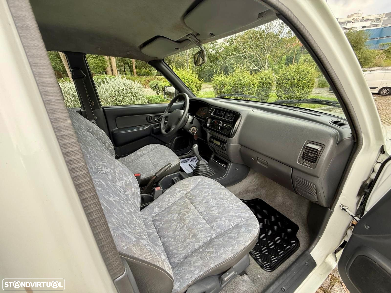 Mitsubishi L200 2.5 TD CD CM - 8