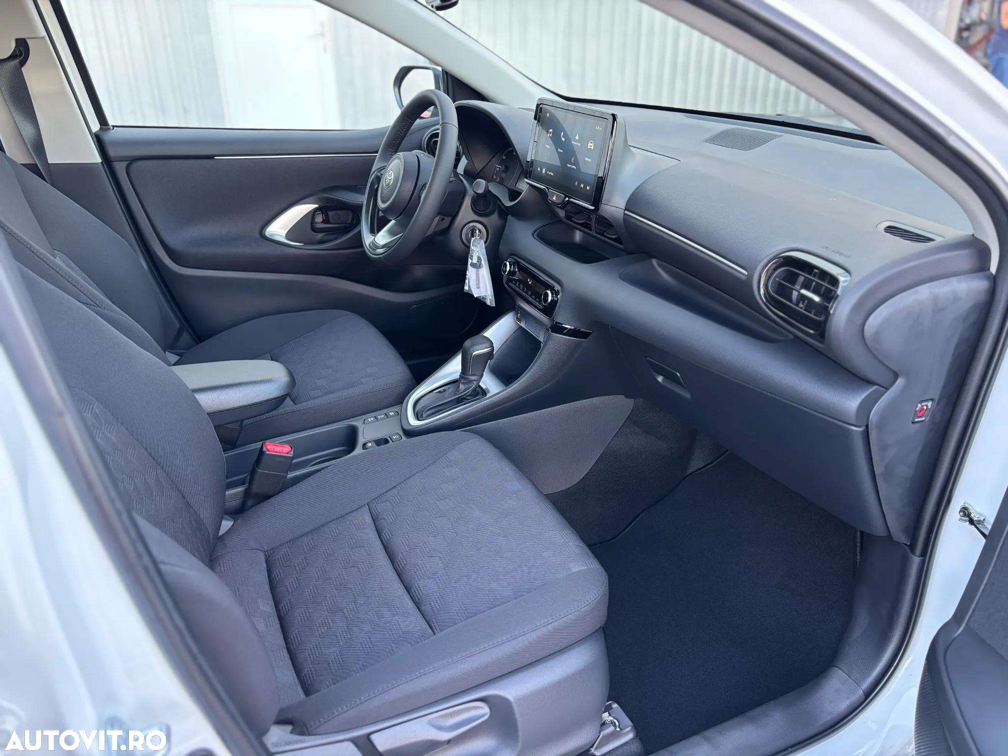 Toyota Yaris - 11