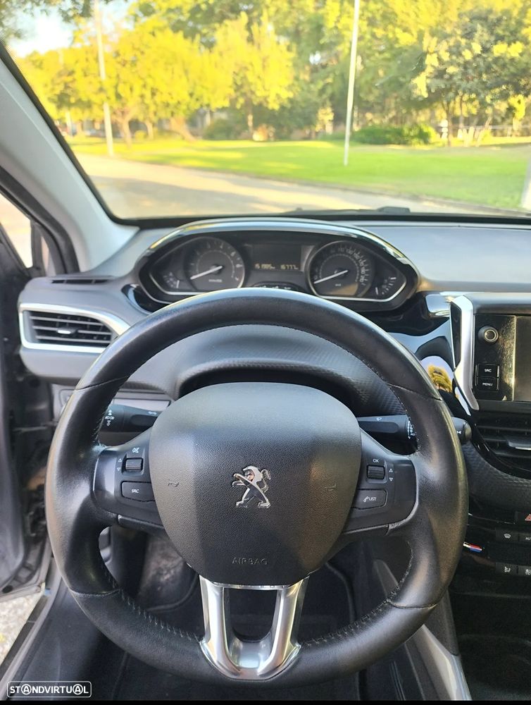 Peugeot 2008 - 7