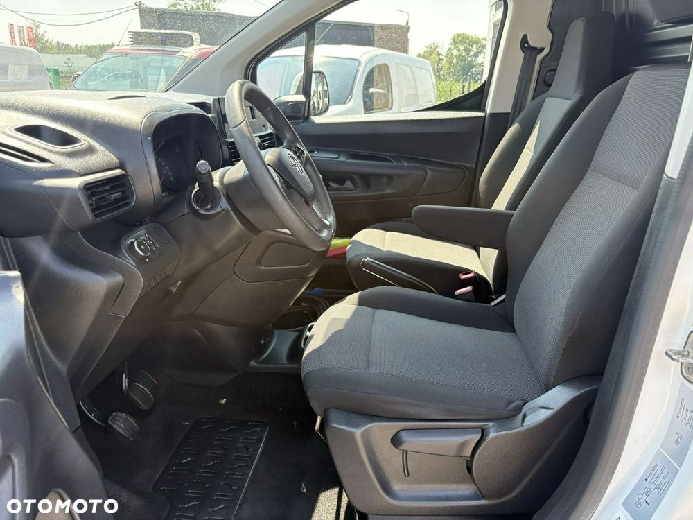 Opel Combo - 8