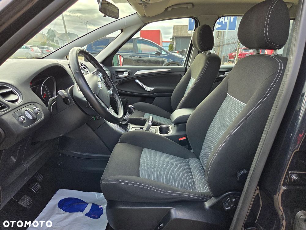 Ford S-Max 2.0 TDCi Ambiente - 21