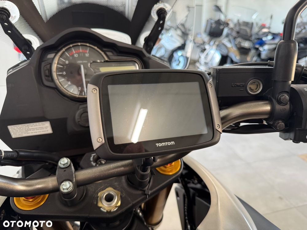 Suzuki V-STROM - 11