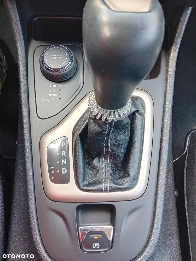 Jeep Cherokee 2.2 MJD Active Drive I Limited - 14