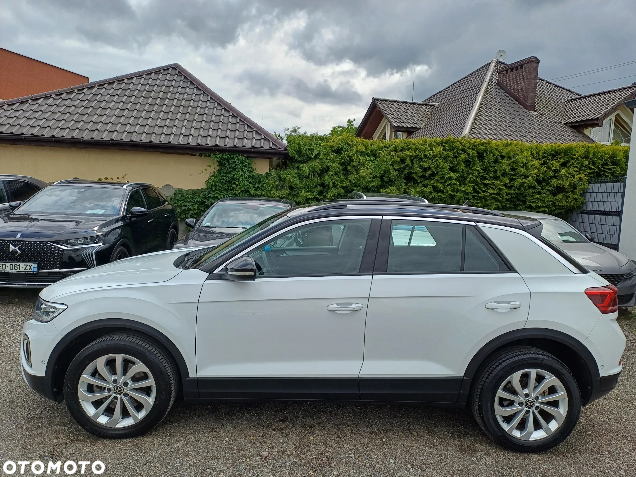 Volkswagen T-Roc 2.0 TDI SCR DSG IQ.DRIVE - 3