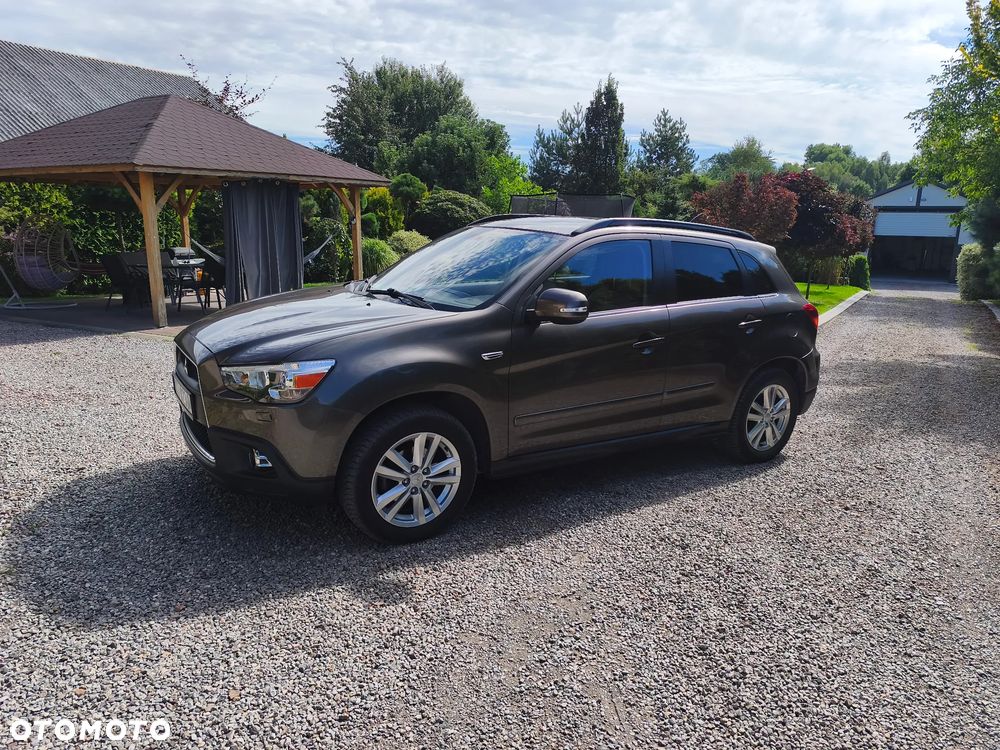 Mitsubishi ASX - 1