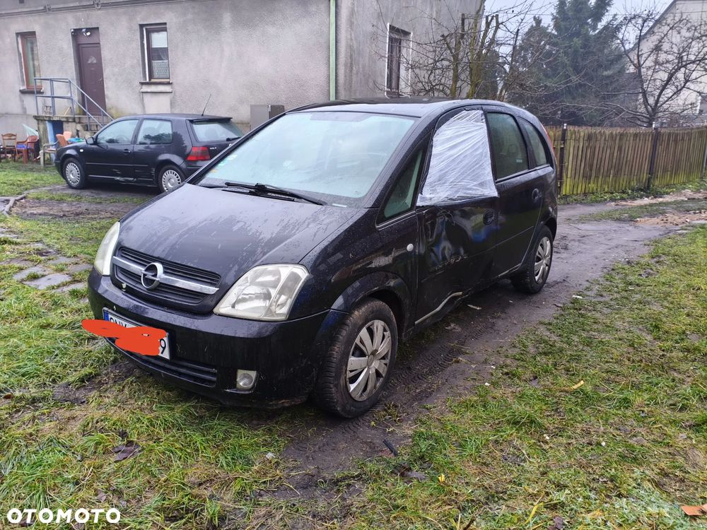 Opel Meriva 1.6 16V Essentia - 8