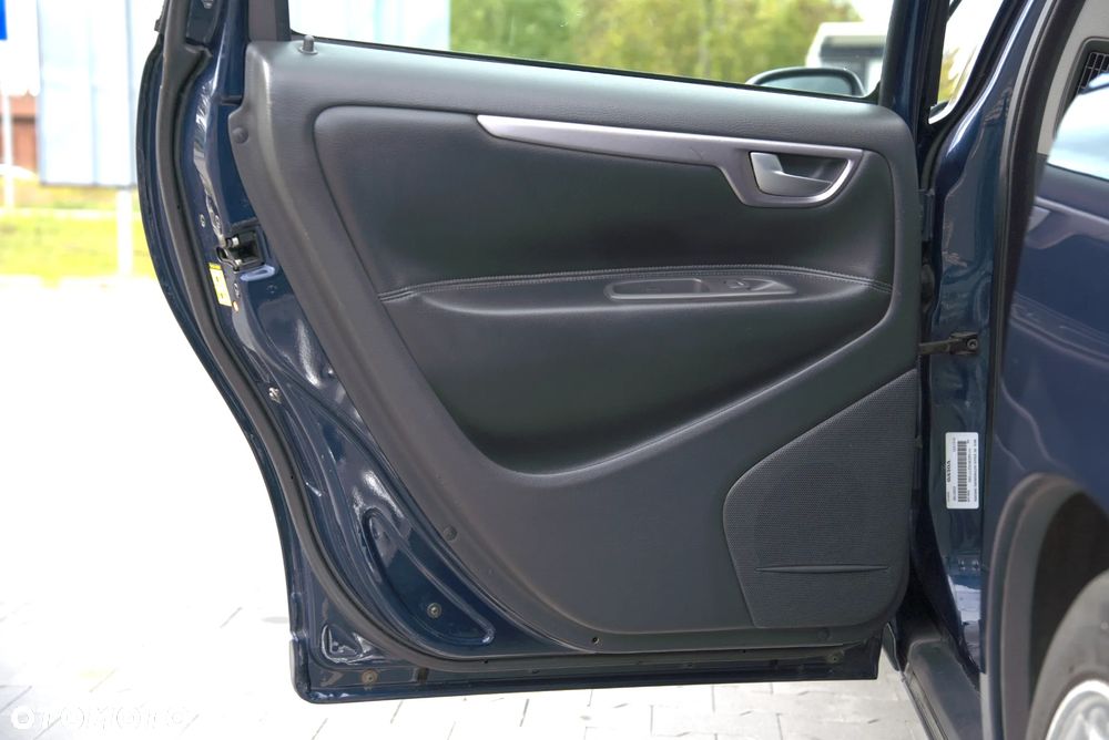 Volvo V70 - 30