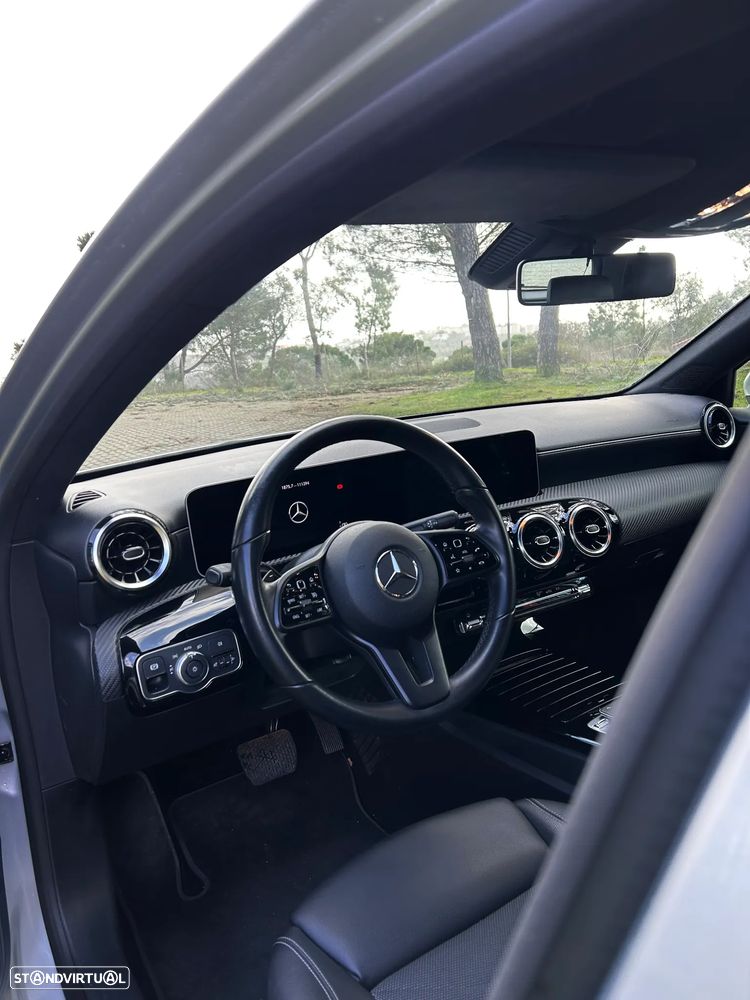 Mercedes-Benz A 180 d 7G-DCT - 3