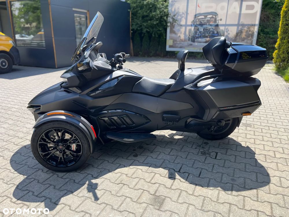 Can-Am Spyder - 6