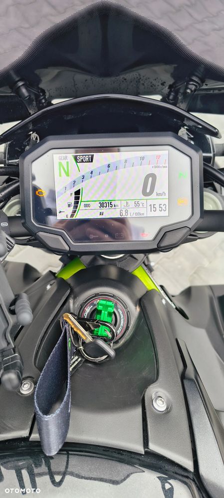 Kawasaki Z 900 - 8