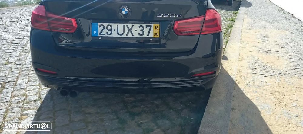 BMW 330 e iPerformance - 28