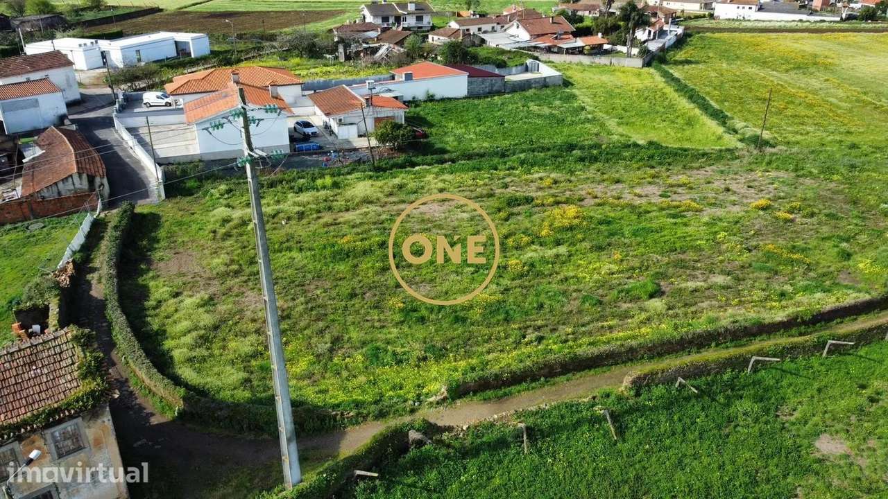 Terreno rústico com 1.600 m² - Grande imagem: 5/13