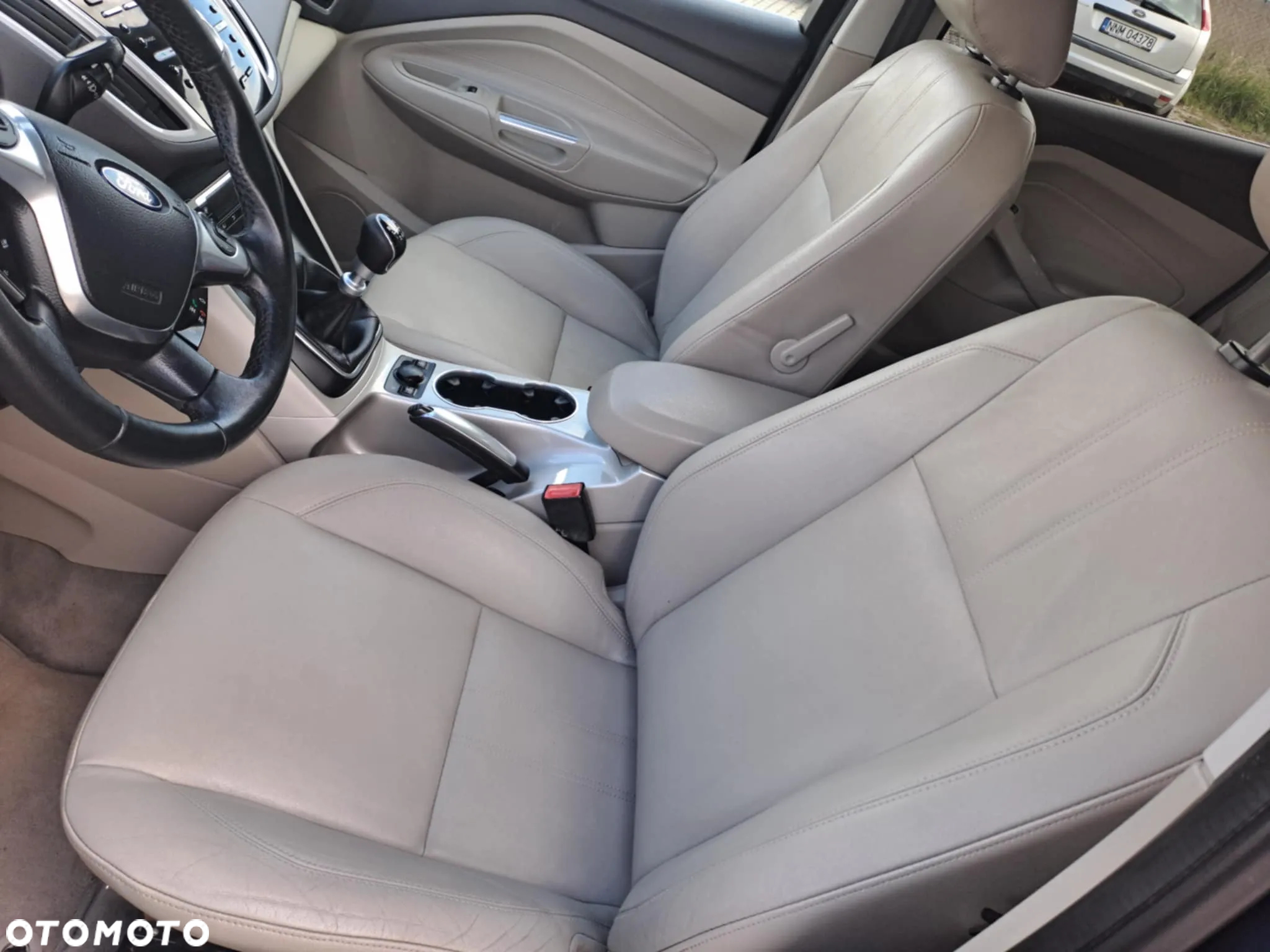 Ford C-MAX 2.0 TDCi Titanium - 13