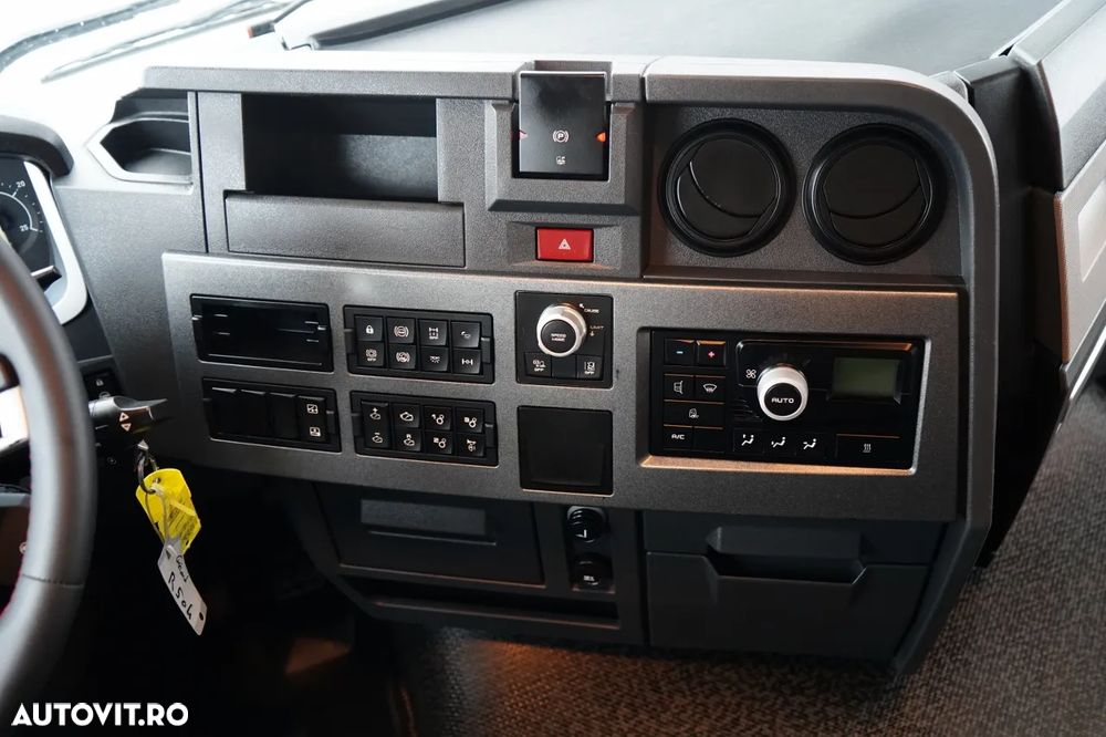 Renault T 480 / JANTE DIN ALIAJ / MOTOR DE 13 LITRI / - 25