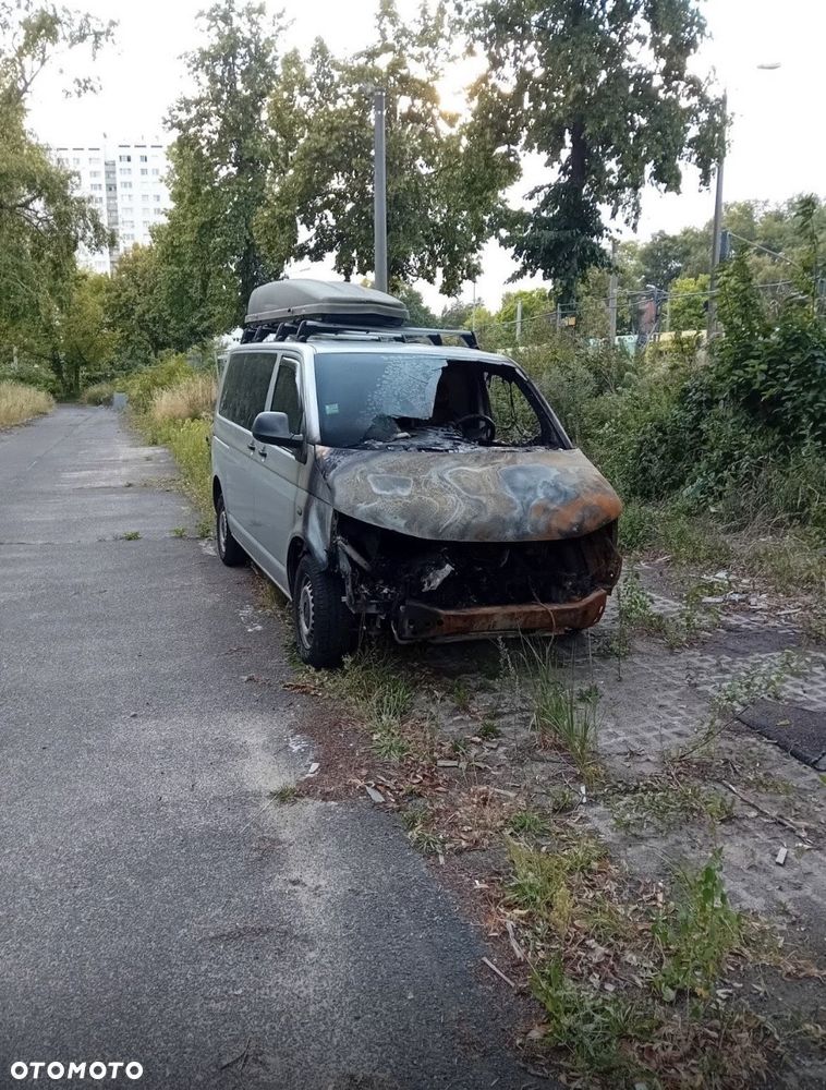 Volkswagen Multivan - 27