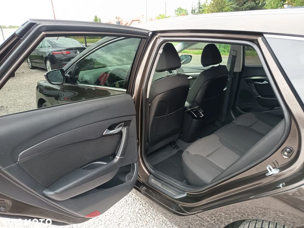 Hyundai i40 Kombi 2.0 Trend - 34