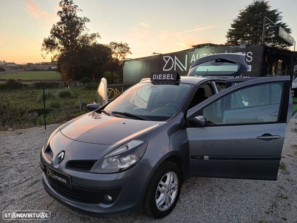 Renault Clio 1.5 dCi Dynamique - 8