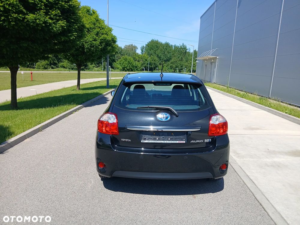 Toyota Auris - 5