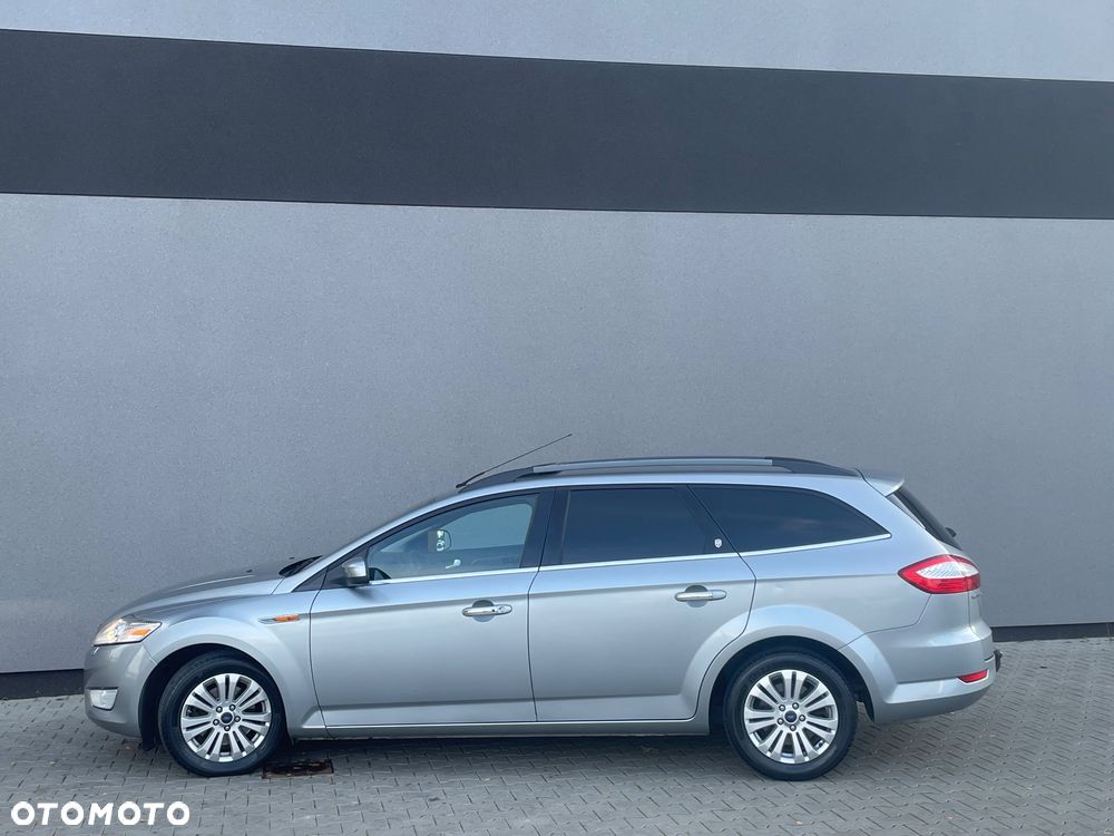 Ford Mondeo 2.3 Ghia X - 11