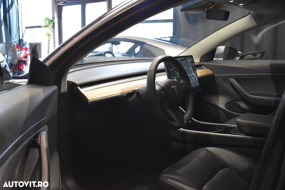 Tesla Model 3 Standard Reichweite Plus Hinterradantrieb - 6