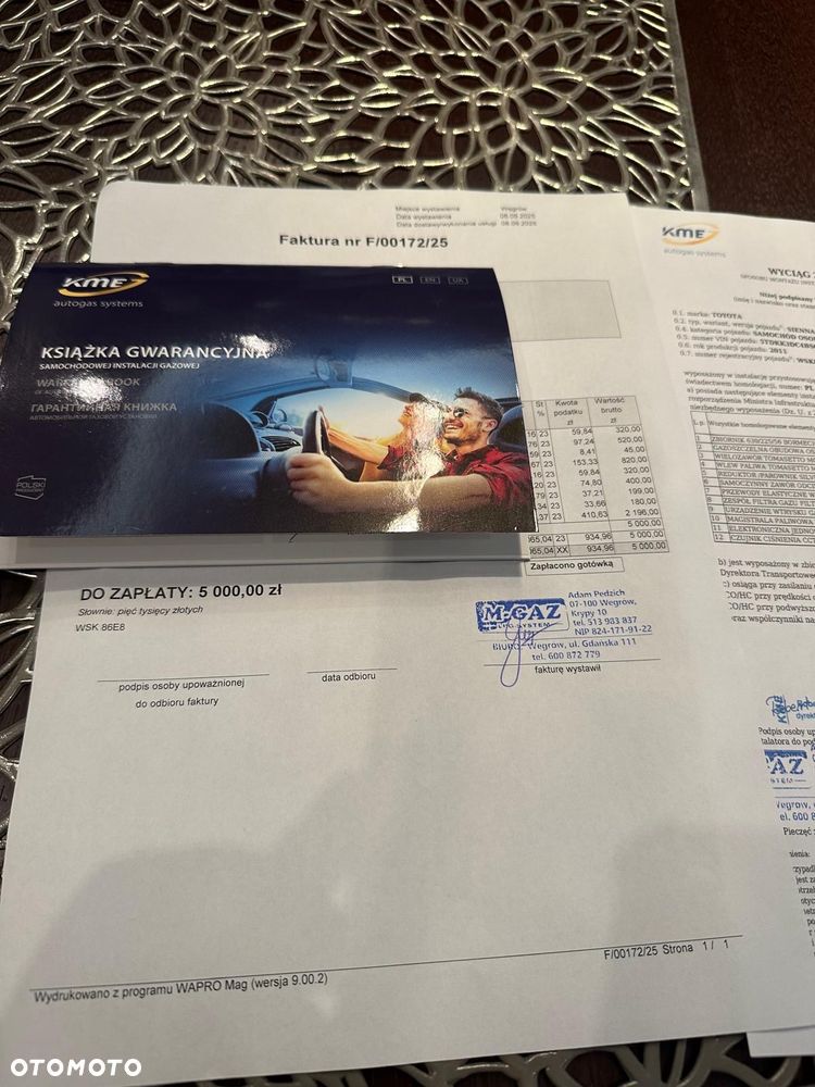 Toyota Sienna 3.5 V6 - 13