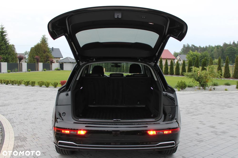 Audi Q5 2.0 TFSI Quattro Design S tronic - 28
