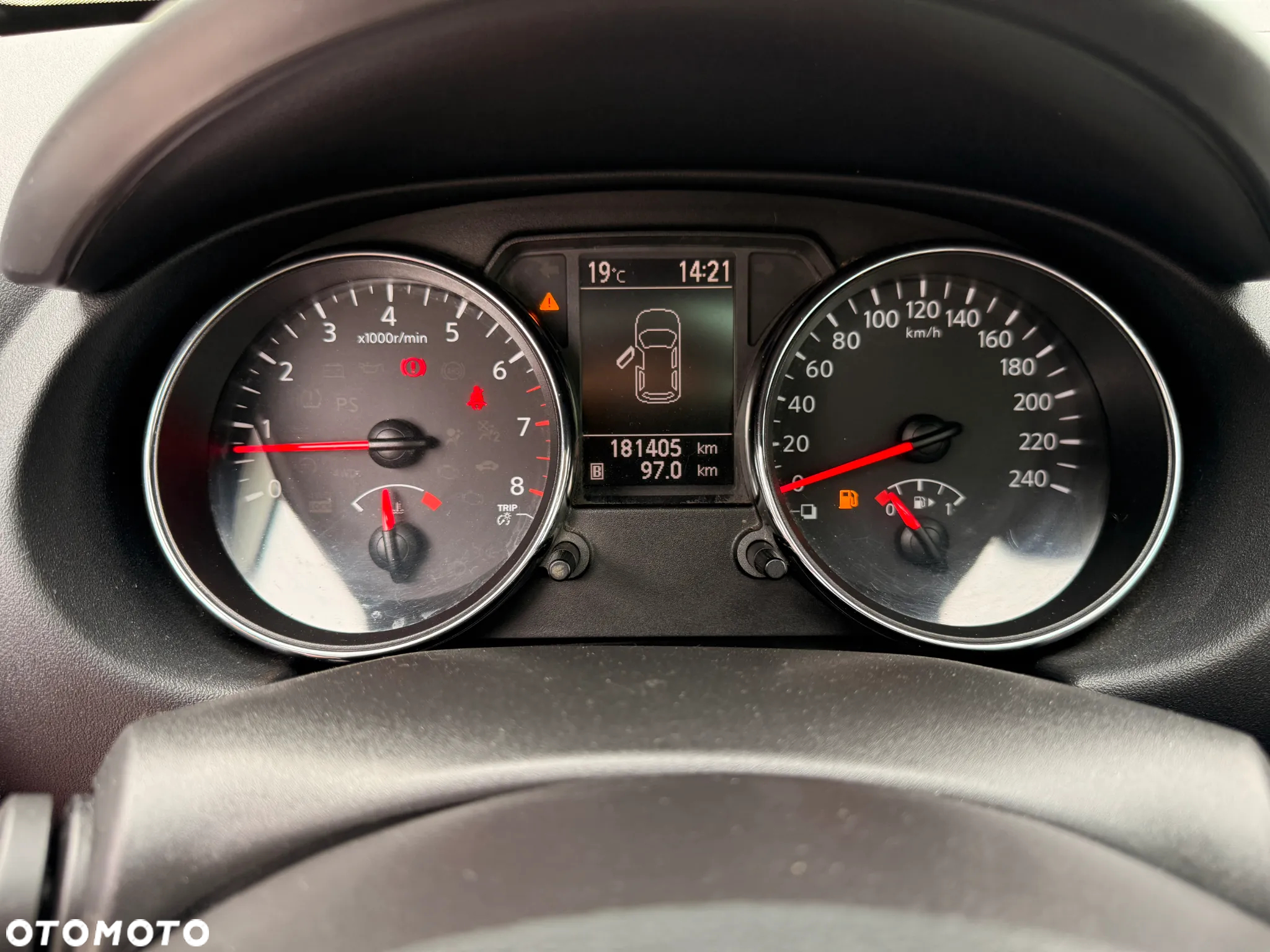 Nissan Qashqai 2.0 tekna - 34