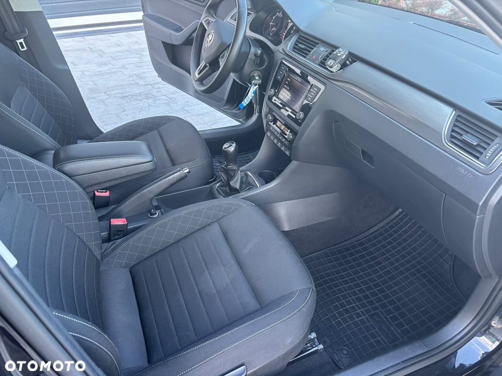 Skoda RAPID 1.0 TSI Style - 8