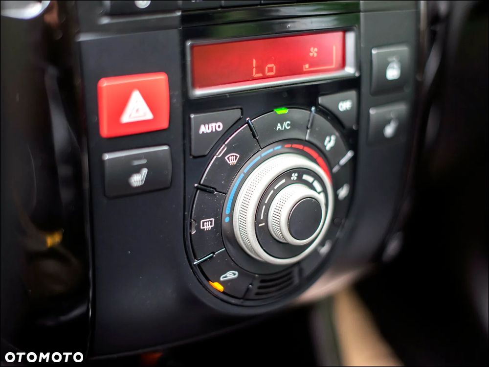 Kia Venga - 30