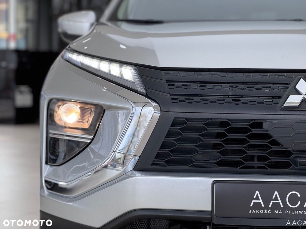 Mitsubishi Eclipse Cross - 38