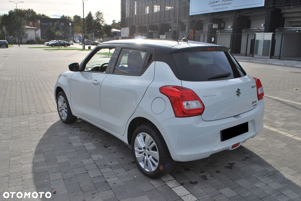 Suzuki Swift - 3