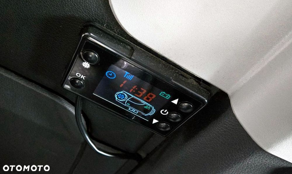 Mercedes-Benz Vito - 22