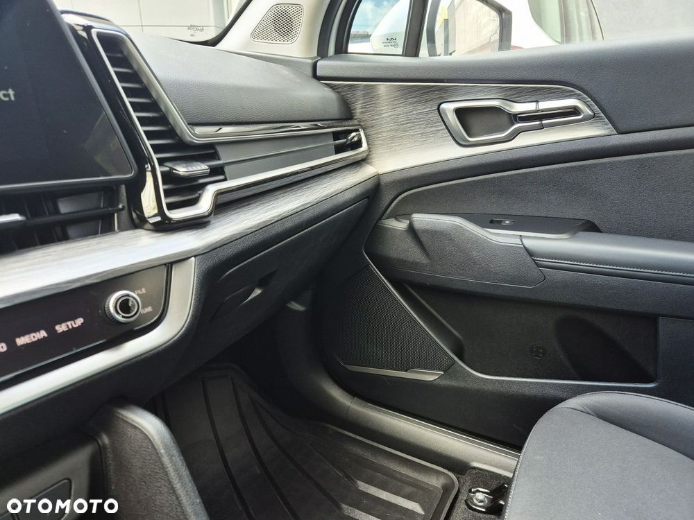 Kia Sportage 1.6 T-GDI L 2WD - 36