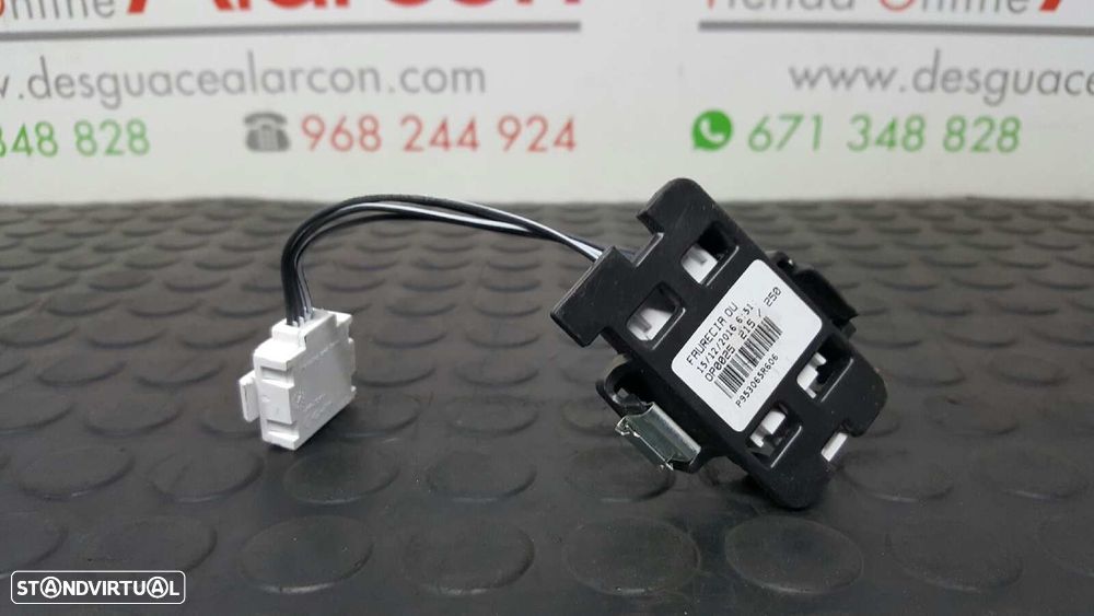 LUZ INTERIOR RENAULT MEGANE IV BERLINA 5P GT-LINE - 7