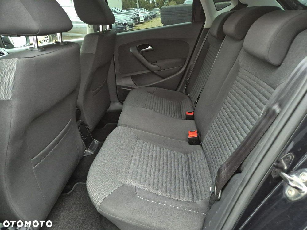 Volkswagen Polo 1.4 Comfortline - 21