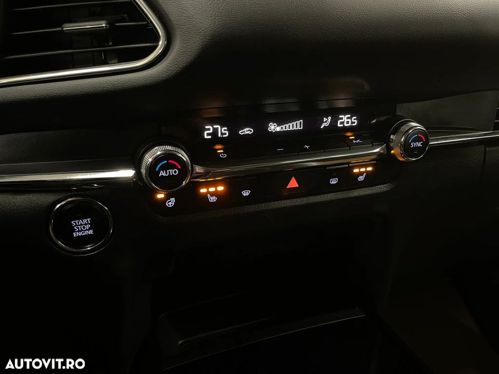 Mazda CX-30 e-SKYACTIV X186 AT MHEV GT+ - 24