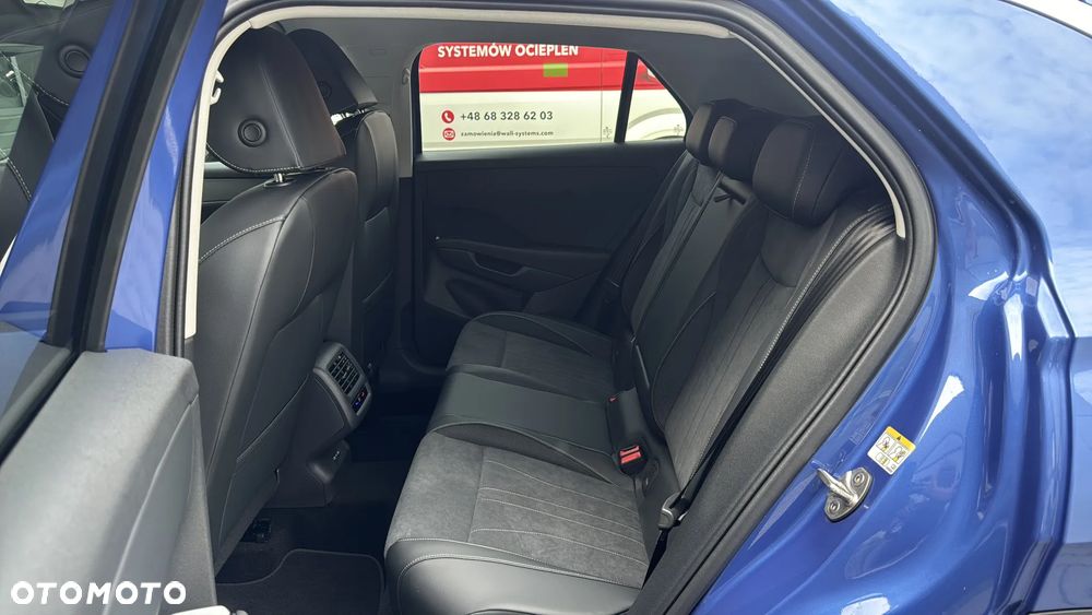 Volkswagen T-Roc 1.5 TSI Style DSG - 23